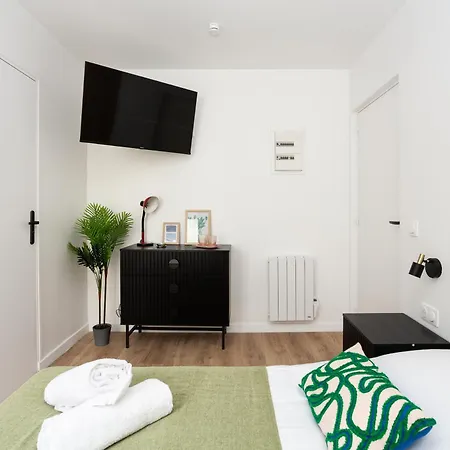 فندق مبيت وإفطار Maison Geranium 4*