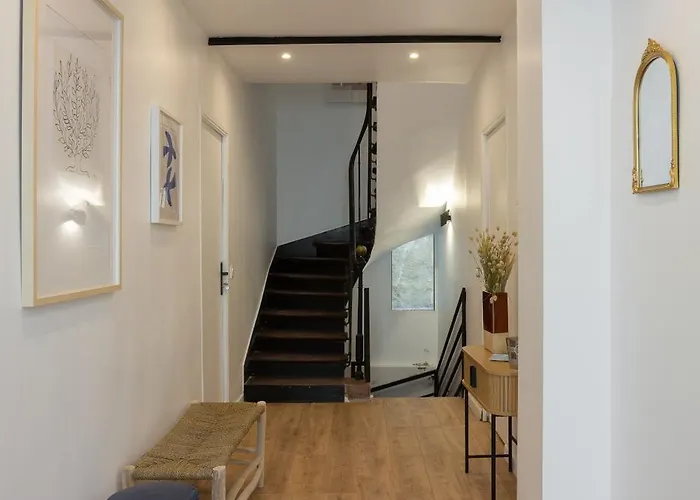 فندق مبيت وإفطار Maison Geranium باريس