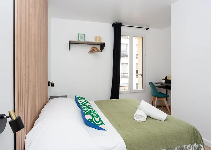 فندق مبيت وإفطار Maison Geranium باريس