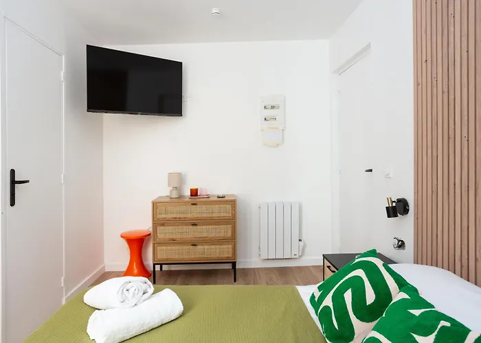 Maison Geranium فندق مبيت وإفطار