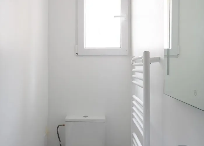 Maison Geranium לינה וארוחת בוקר