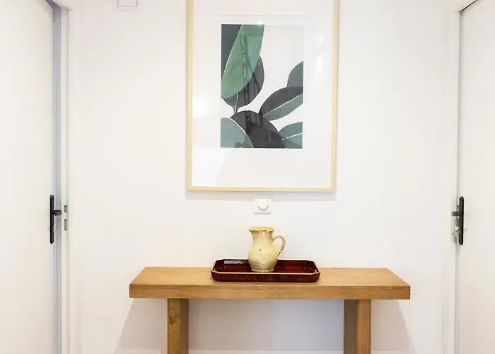 לינה וארוחת בוקר Maison Geranium 4*